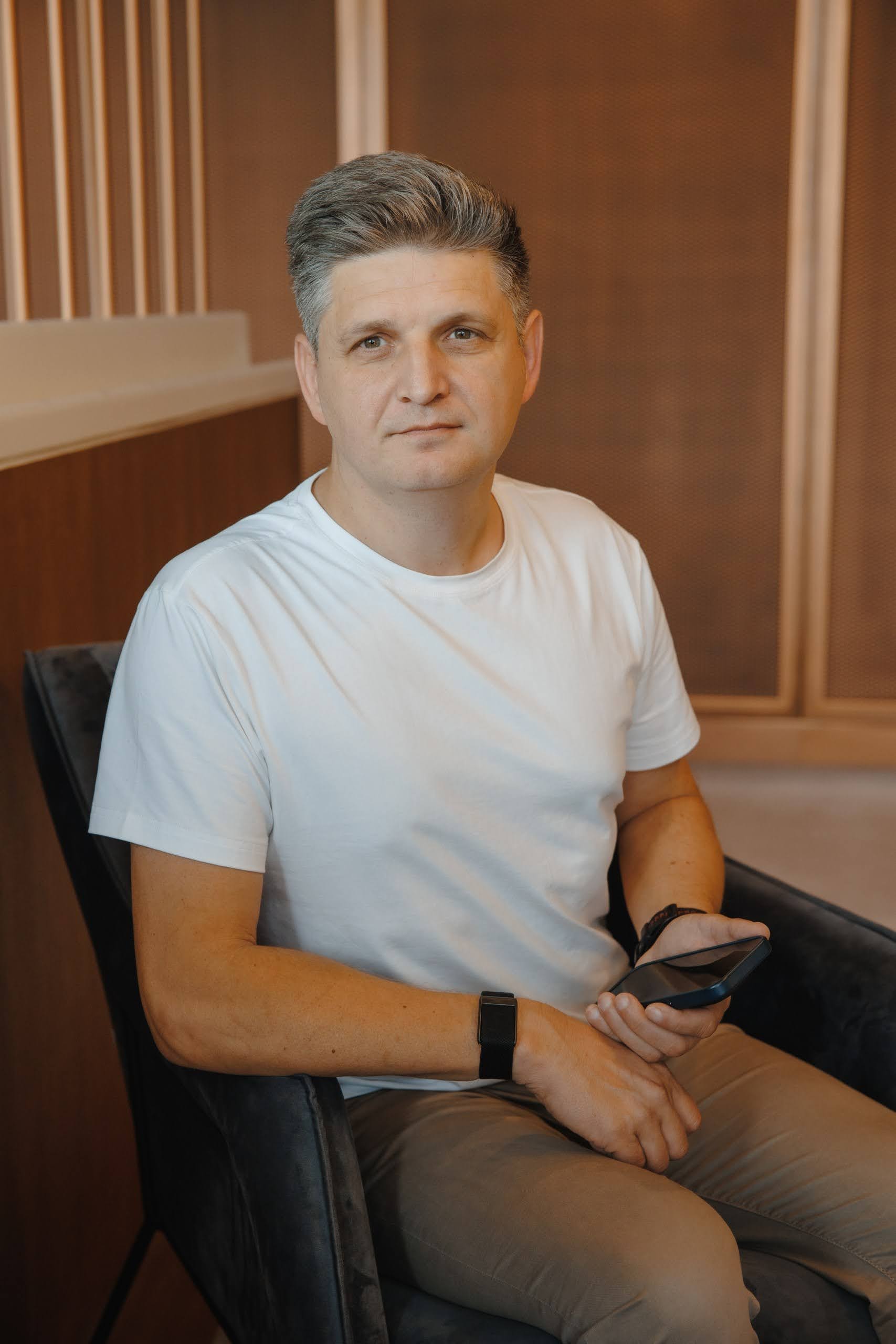 Илья Сайков — бизнес-трекер